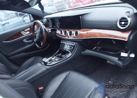 2017 Mercedes-Benz E 300 из США, поврежденный, VIN WDDZF4JB4HA079309